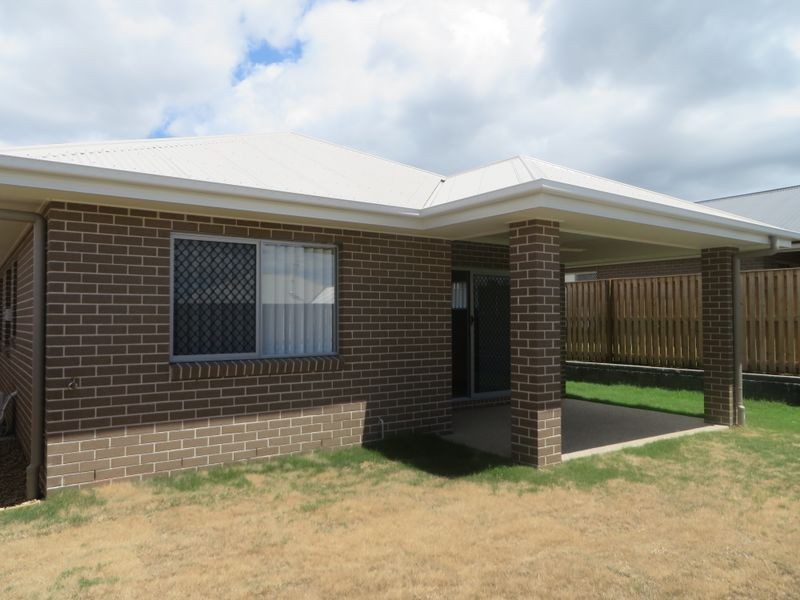 6 WABBY STREET, Boyne Island QLD 4680