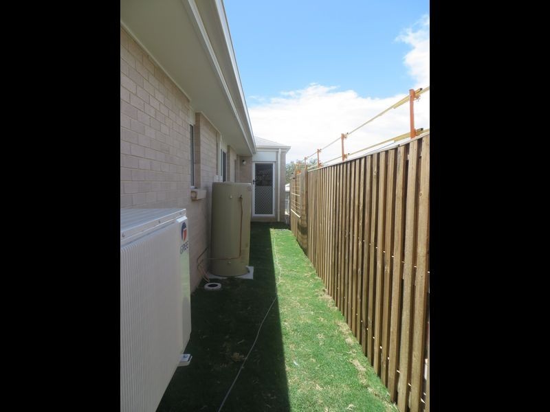 7 WABBY STREET, Boyne Island QLD 4680