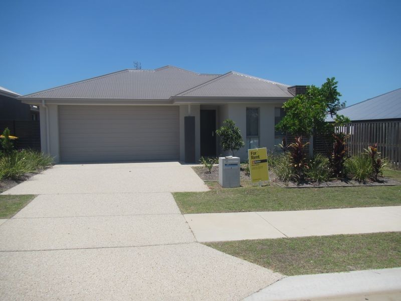 4 WABBY STREET, Boyne Island QLD 4680