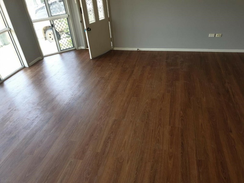 15 LOMANDRA STREET, Boyne Island QLD 4680