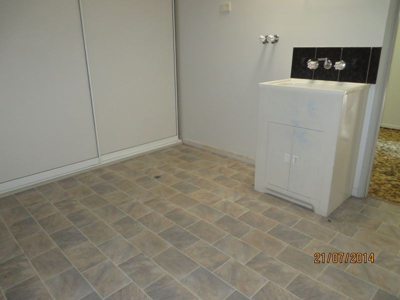 15 LOMANDRA STREET, Boyne Island QLD 4680