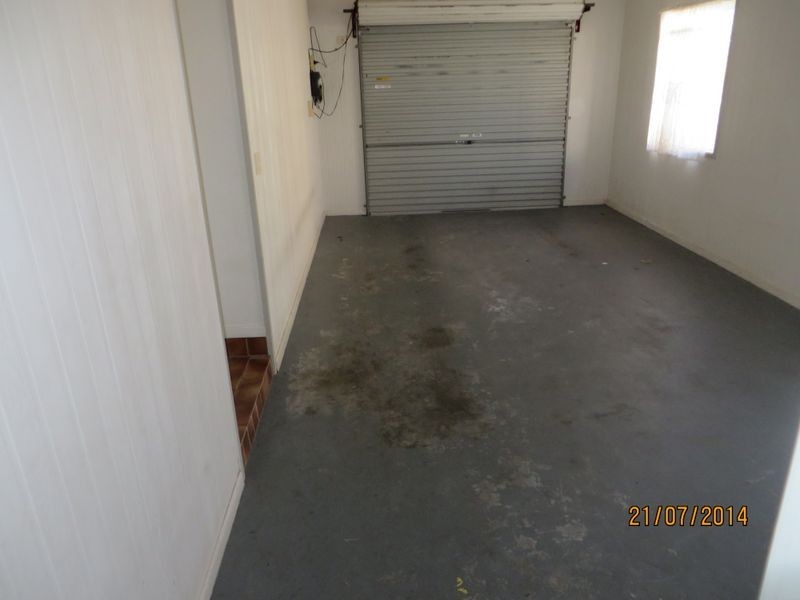 15 LOMANDRA STREET, Boyne Island QLD 4680