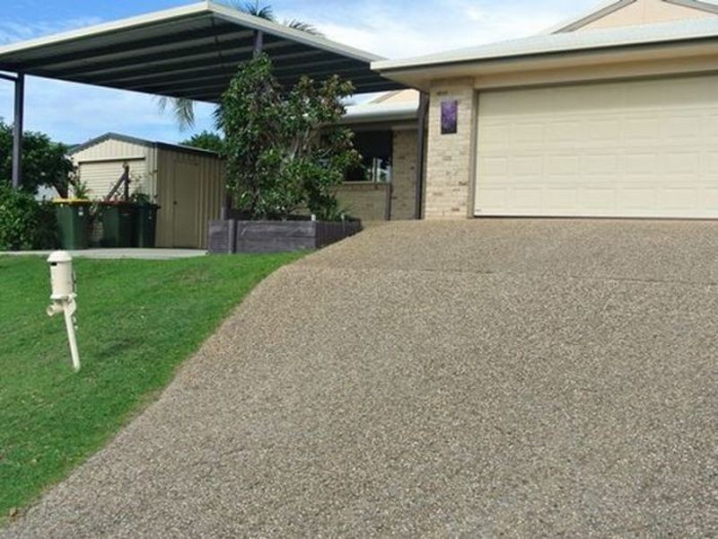 7 GEOFFREY THOMAS DRIVE, Tannum Sands QLD 4680