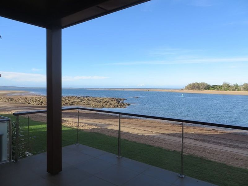 22 ISLAND ESPLANADE, Boyne Island QLD 4680
