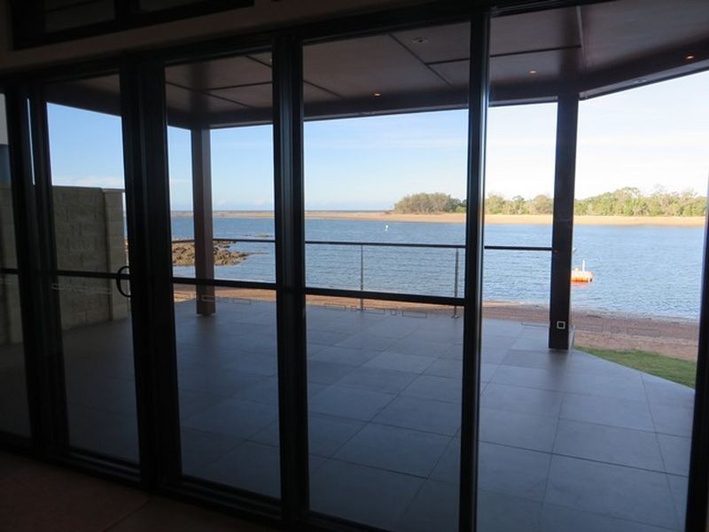 22 ISLAND ESPLANADE, Boyne Island QLD 4680