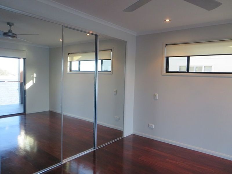 22 ISLAND ESPLANADE, Boyne Island QLD 4680