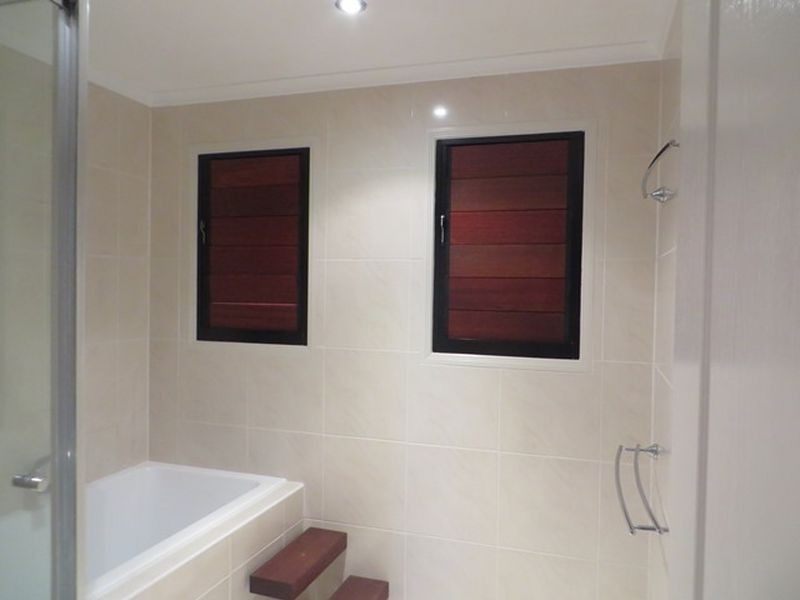 22 ISLAND ESPLANADE, Boyne Island QLD 4680