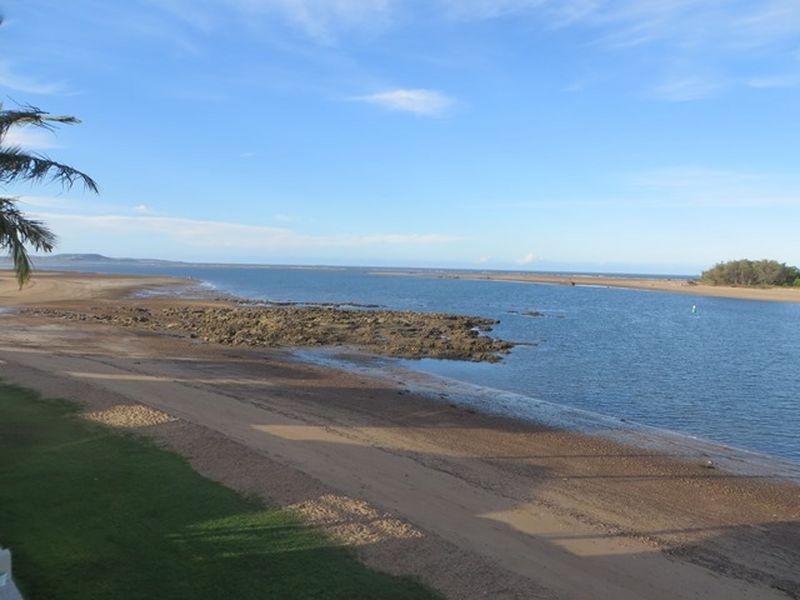 22 ISLAND ESPLANADE, Boyne Island QLD 4680