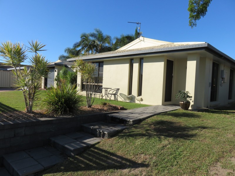 16 Langdon Street, Tannum Sands QLD 4680