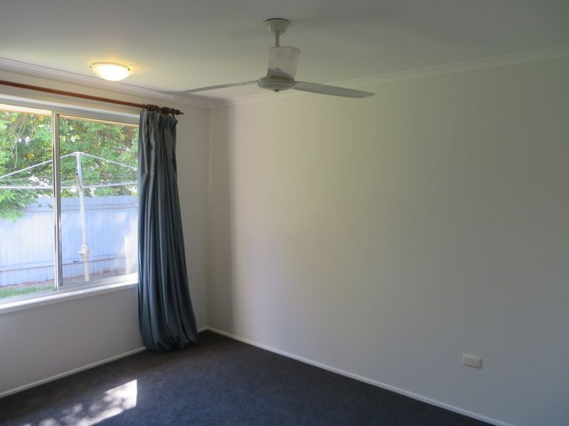 52 LANGDON STREET, Tannum Sands QLD 4680