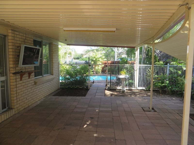 52 LANGDON STREET, Tannum Sands QLD 4680