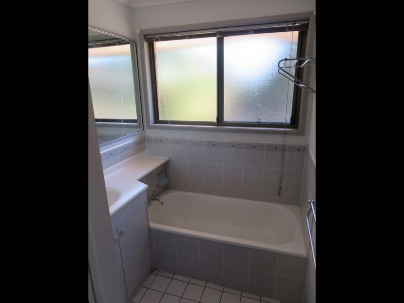 36 LATROBE STREET, Tannum Sands QLD 4680