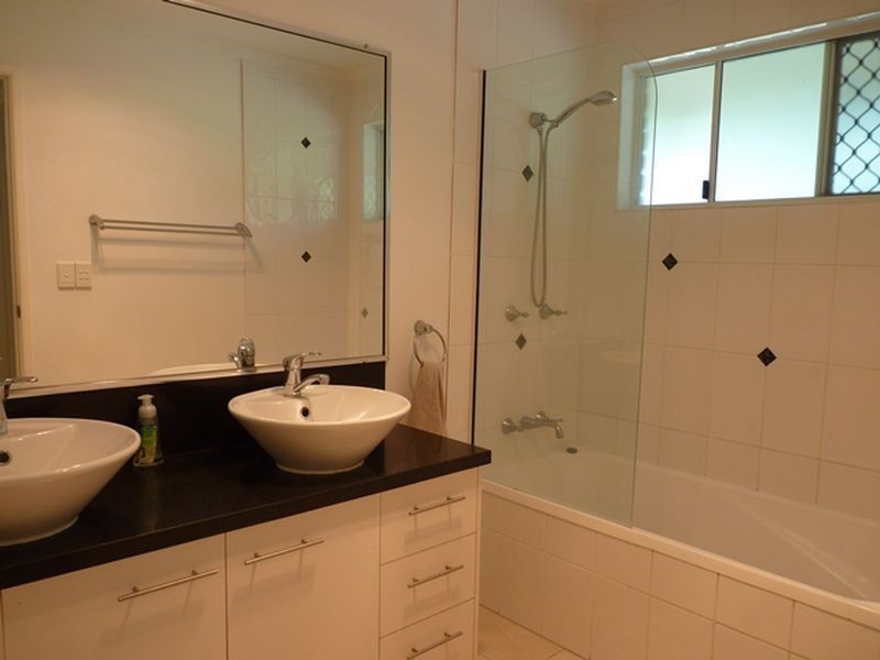 23 SILVERTON DRIVE, Tannum Sands QLD 4680