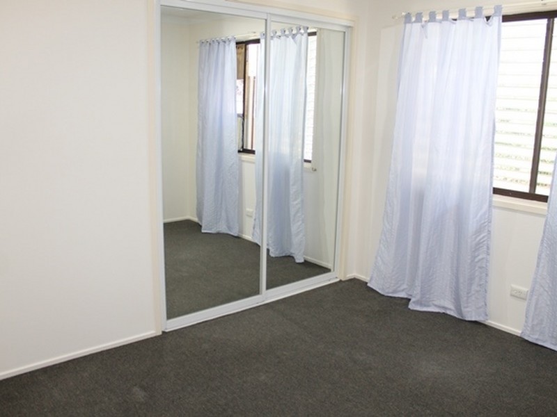 75 Katandra Street, Boyne Island QLD 4680