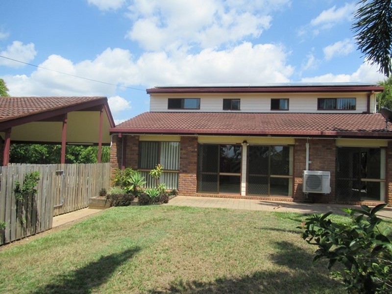 39 EDWARD STREET, Boyne Island QLD 4680