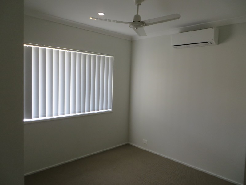 43 CLOVER CRESCENT, Boyne Island QLD 4680