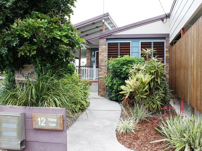 12 Fitzroy Court, Boyne Island QLD 4680