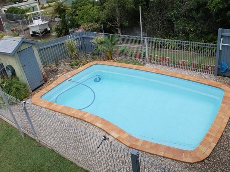 12 Fitzroy Court, Boyne Island QLD 4680