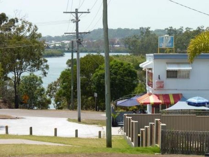 46 MALPAS STREET, Boyne Island QLD 4680