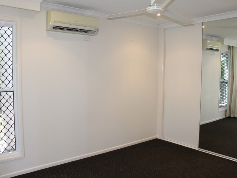 6 Charles Crescent, Tannum Sands QLD 4680