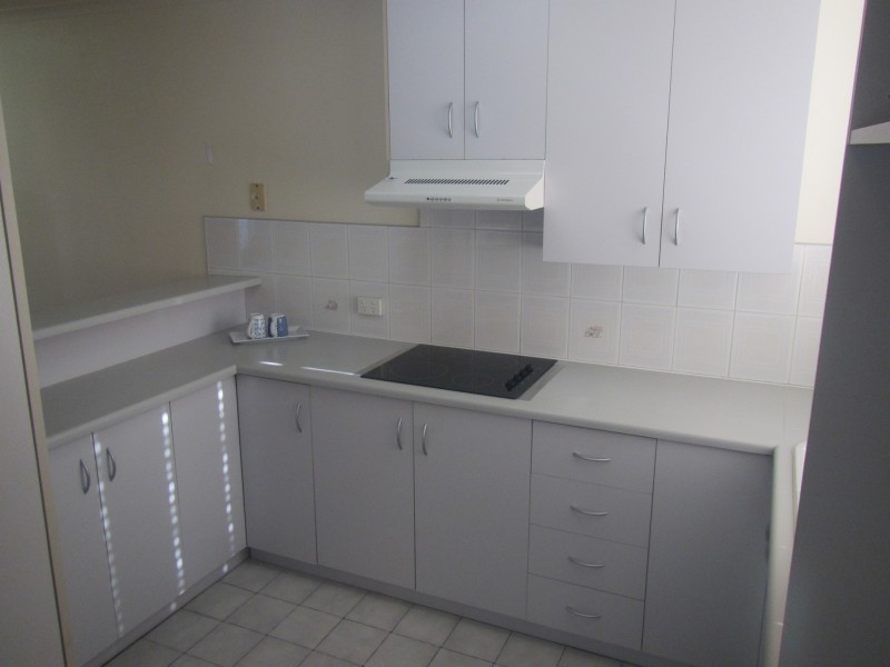 8/18 PARKSIDE STREET, Tannum Sands QLD 4680