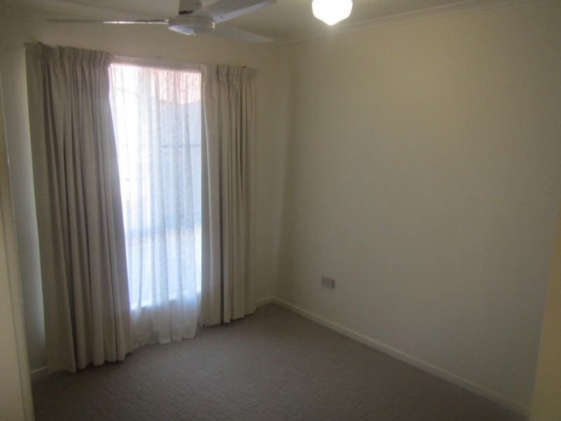 8/18 PARKSIDE STREET, Tannum Sands QLD 4680