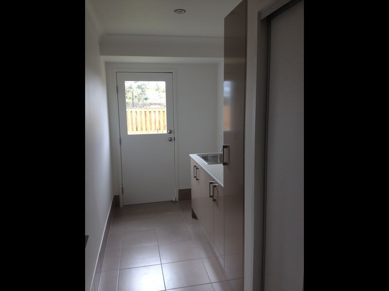 3 KOOLIVOO PARADE, Boyne Island QLD 4680