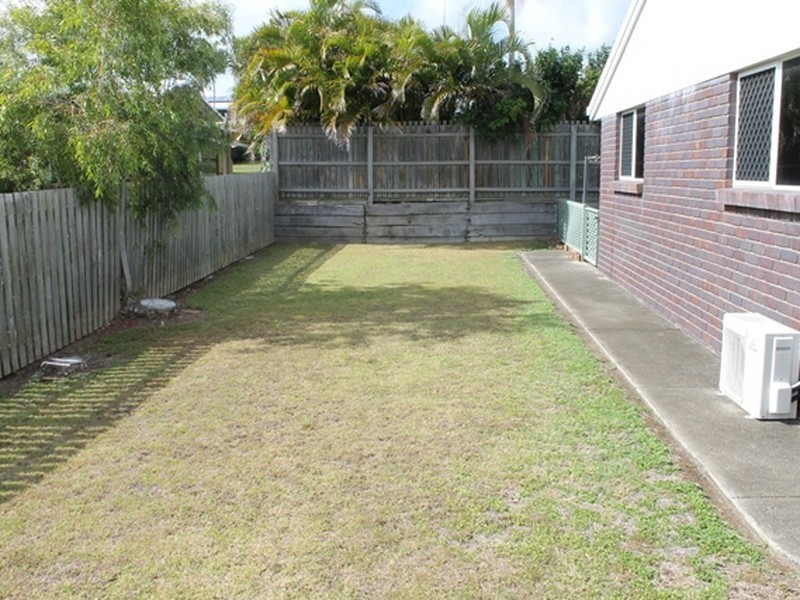 28 Curtis Avenue, Boyne Island QLD 4680