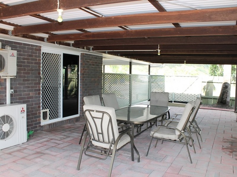 28 Curtis Avenue, Boyne Island QLD 4680