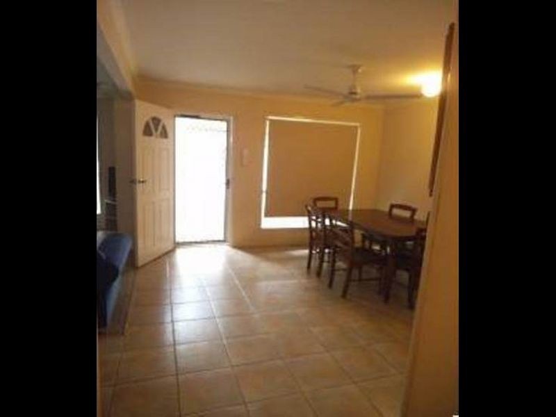 10/18 PARKSIDE STREET, Tannum Sands QLD 4680