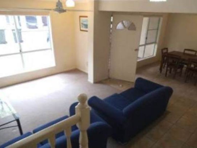 10/18 PARKSIDE STREET, Tannum Sands QLD 4680