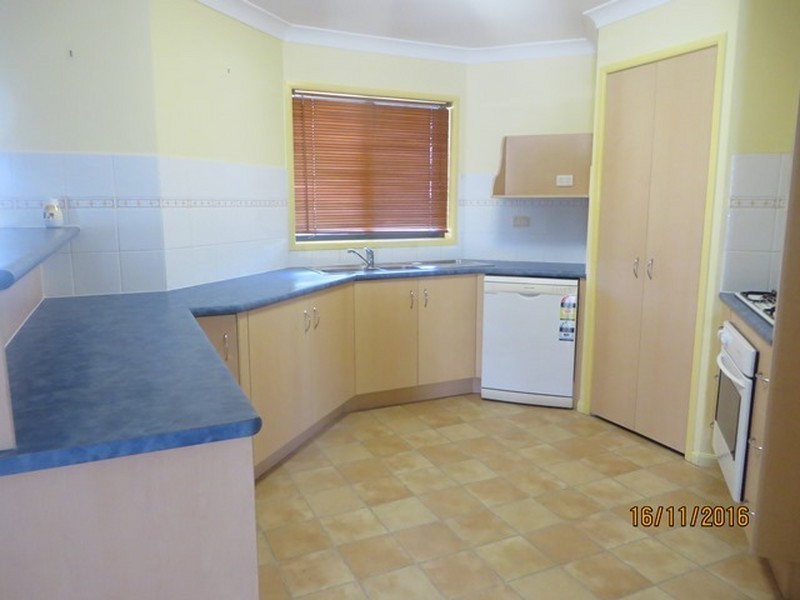 Unit 2/5 LAWRENCE COURT, Tannum Sands QLD 4680