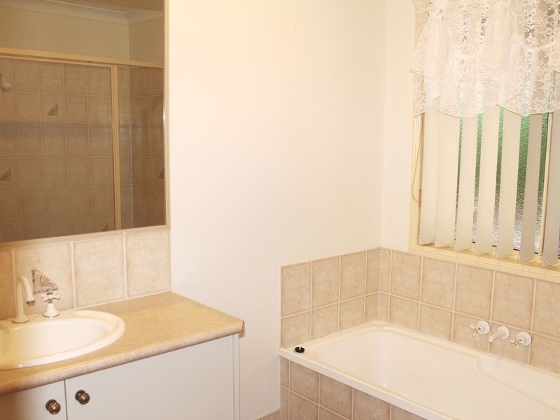1 FORSYTH COURT, Tannum Sands QLD 4680