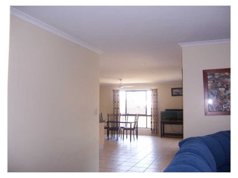 17 HUNTINGTON COURT, New Auckland QLD 4680