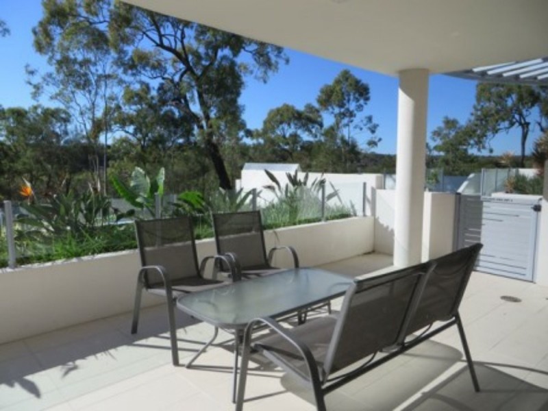 Unit 2/2 THE PROMENADE, Boyne Island QLD 4680