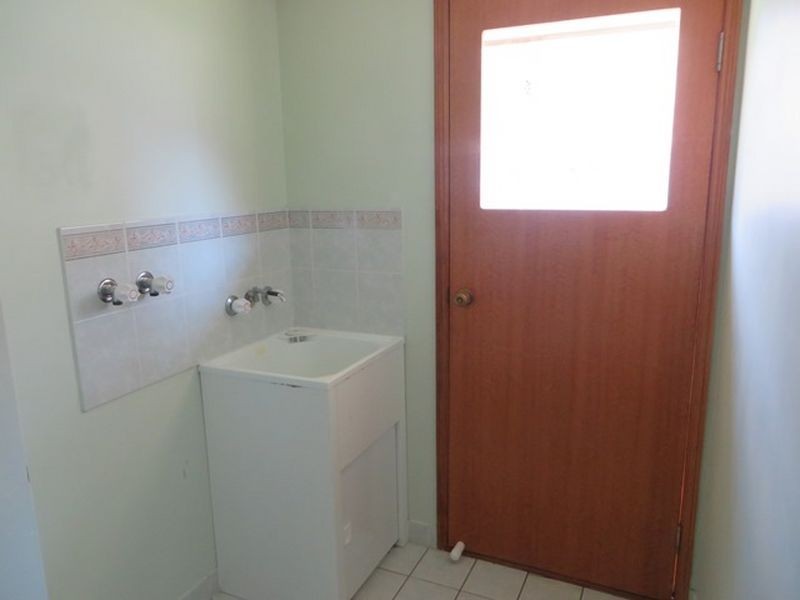 14 SAYRE CRESCENT, Boyne Island QLD 4680