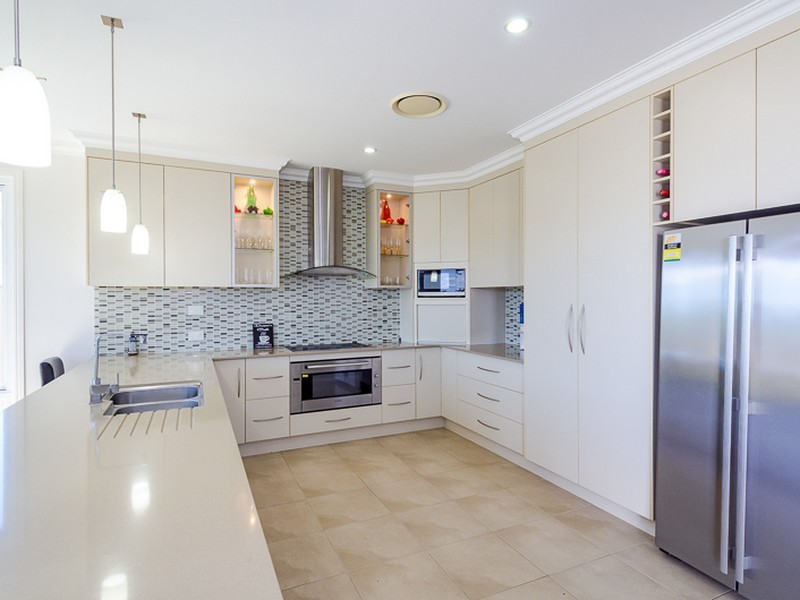 26 RIVERSIDE DRIVE, Tannum Sands QLD 4680