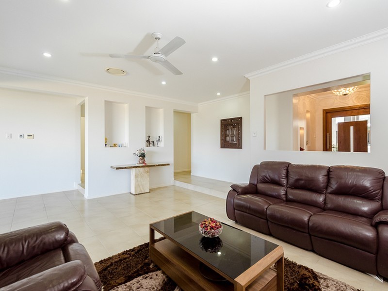 26 RIVERSIDE DRIVE, Tannum Sands QLD 4680