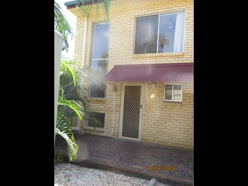 1/2 OCEAN STREET, Tannum Sands QLD 4680