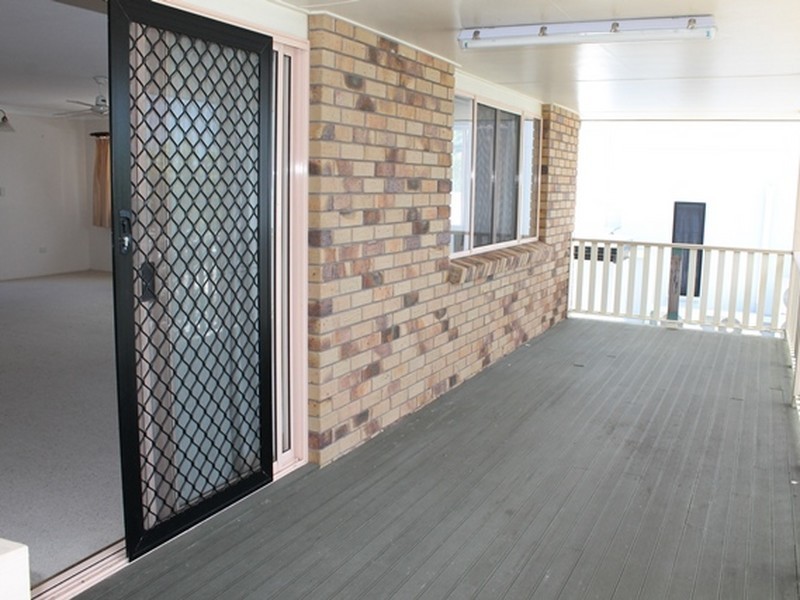 25 Pacific Avenue, Tannum Sands QLD 4680