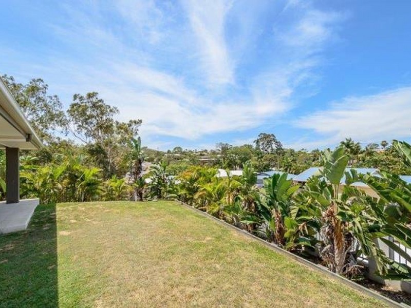 2 BESSIE COURT, Boyne Island QLD 4680
