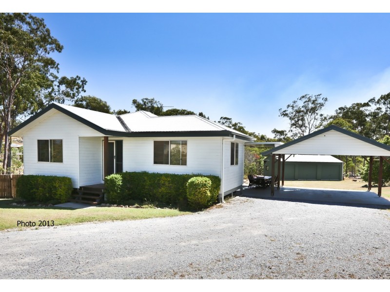 6 Yacht Road, Tannum Sands QLD 4680