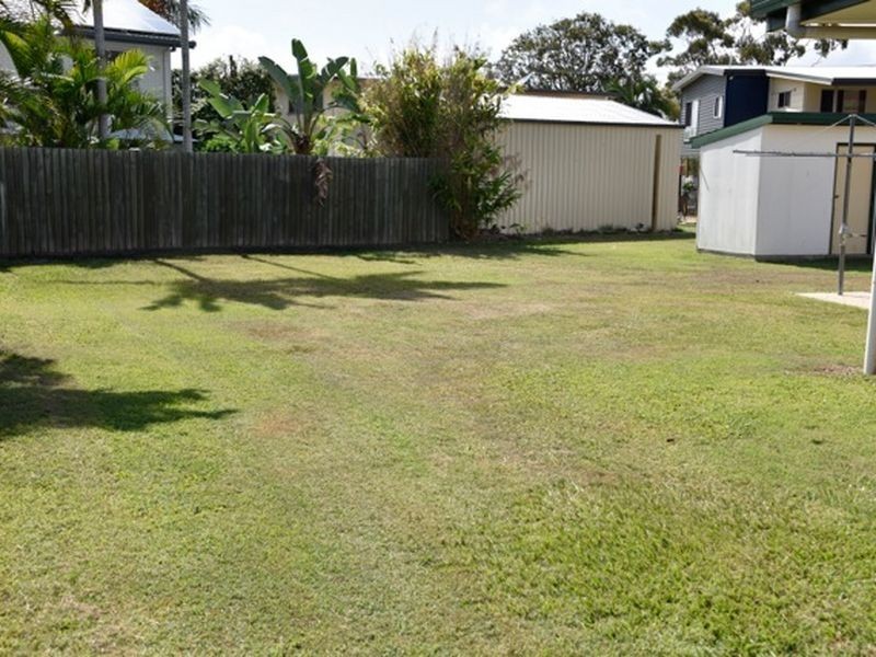 1/14 ALEXANDER STREET, Boyne Island QLD 4680