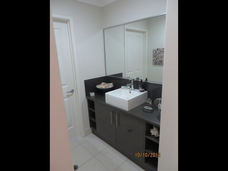 21 LIGHTHOUSE DRIVE, Boyne Island QLD 4680