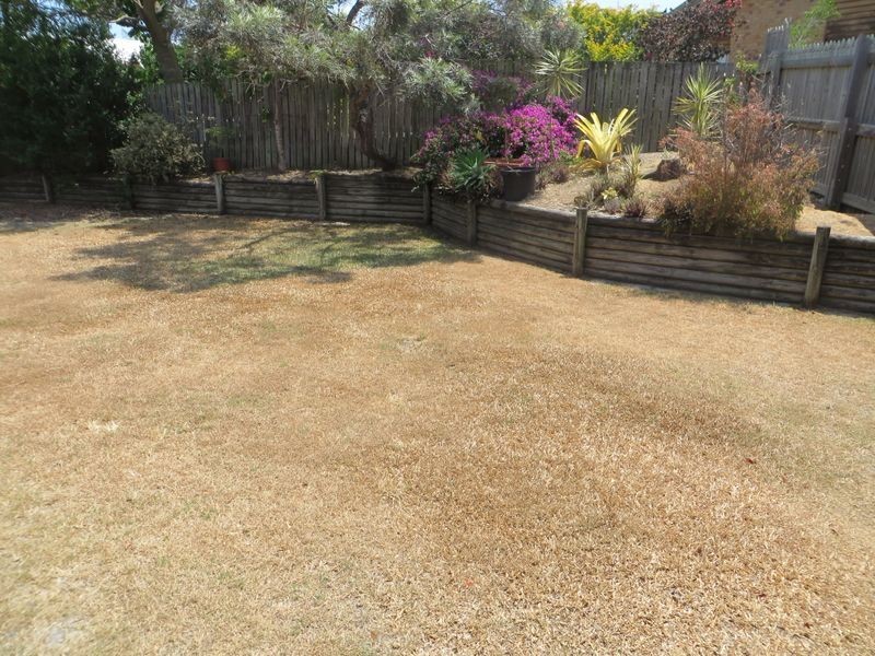 27 LOMANDRA STREET, Boyne Island QLD 4680