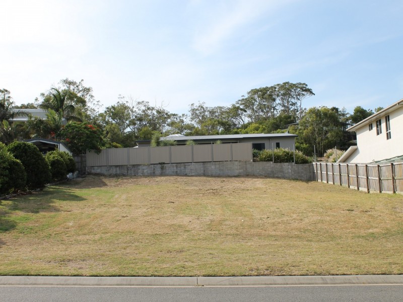 26 Lighthouse Drive, Boyne Island QLD 4680