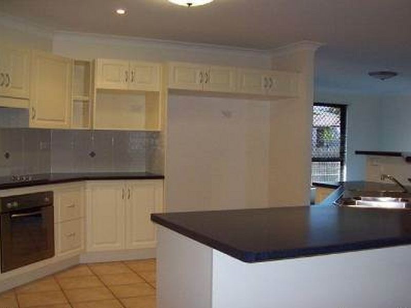 44 BEVINGTON STREET, Tannum Sands QLD 4680
