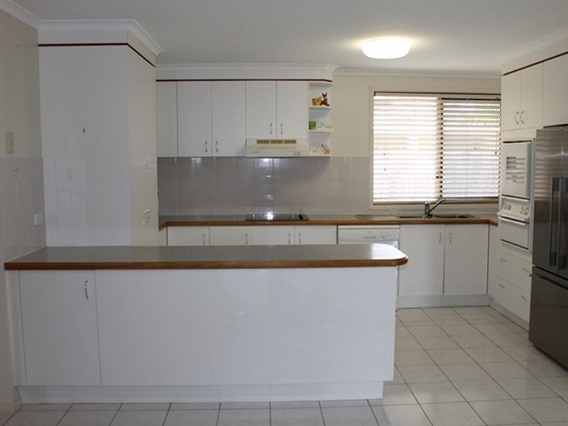 4 Lilly Street, Boyne Island QLD 4680