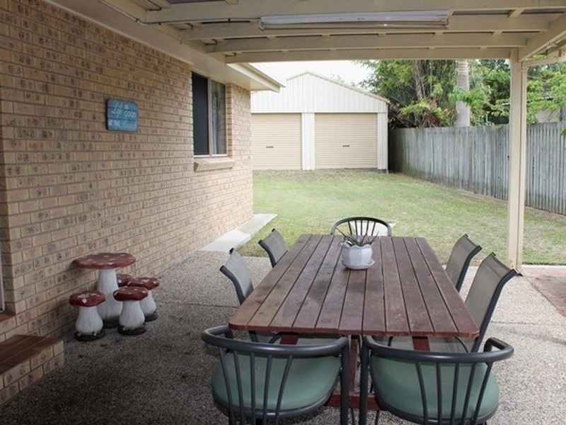 4 Lilly Street, Boyne Island QLD 4680