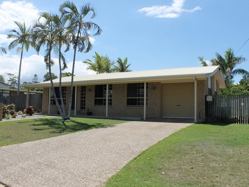 4 Lilly Street, Boyne Island QLD 4680